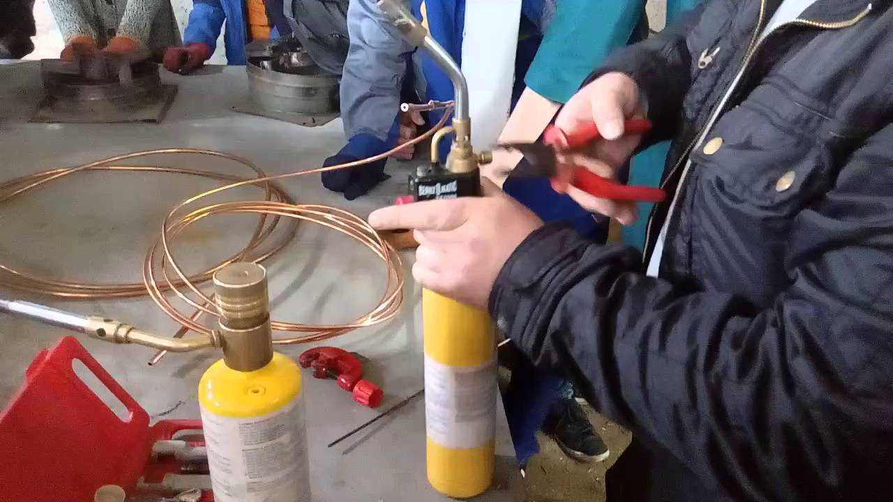 Пайка медных трубок газовой горелкой: оборудование твердый припой для пропановой горелки