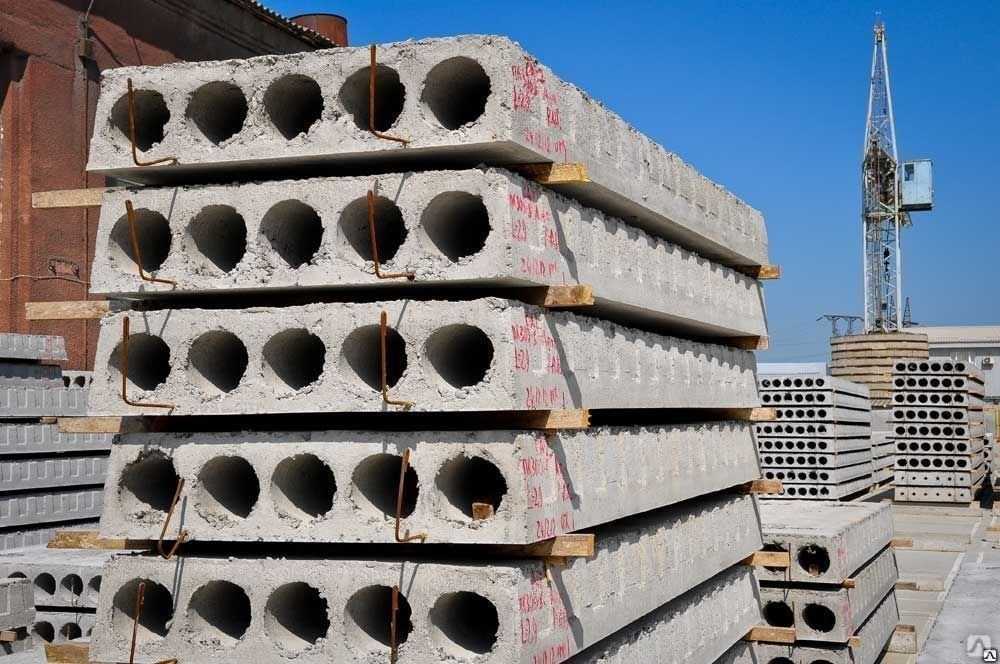 Бетонирование колонн: заливка, изготовление из бетона, фото