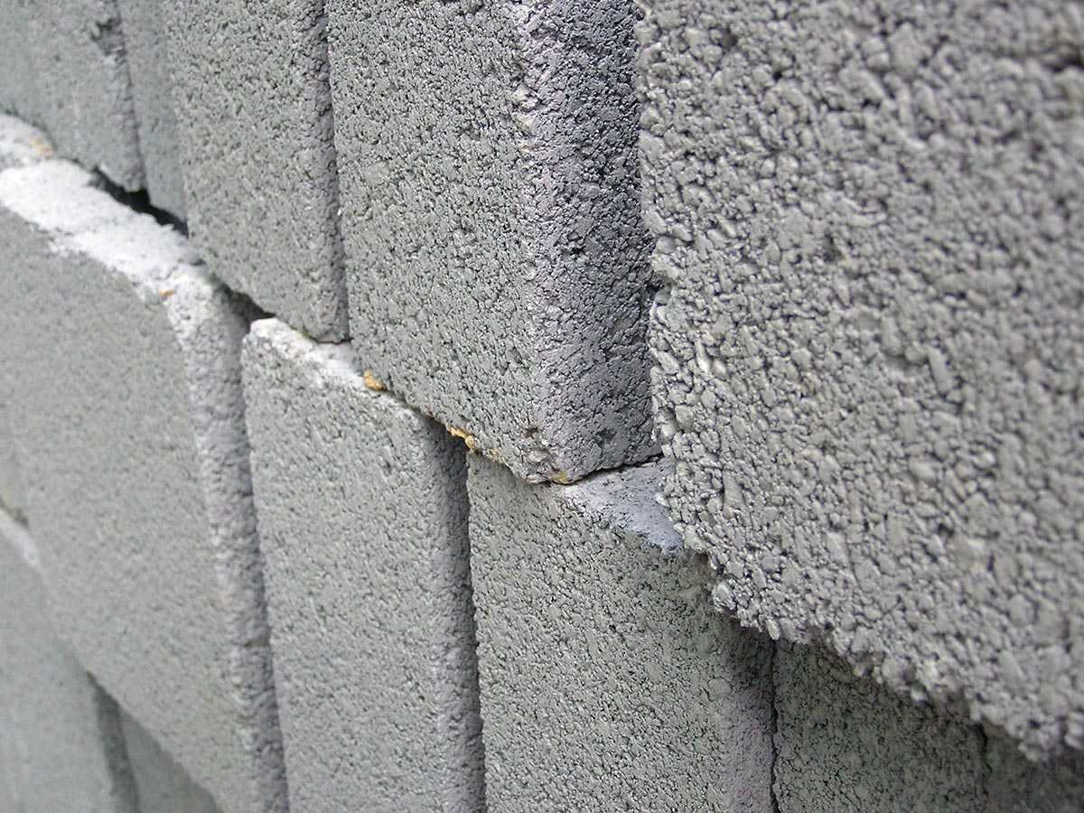 Что лучше добавить в цементный раствор, бетон: клей пва или жидкое стекло для стяжки пола, пропорции