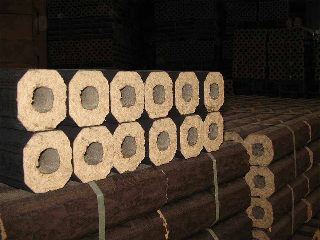 Прессованные опилки для производства топливных брикетов