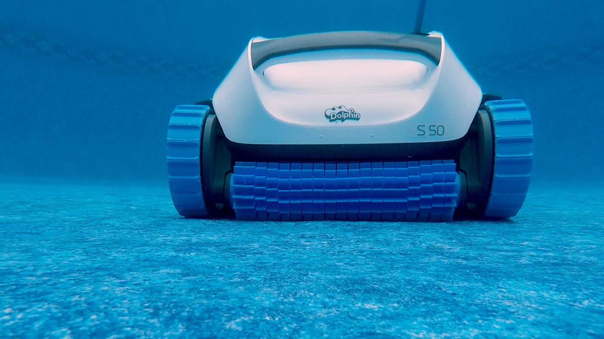 Робот-пылесос для бассейна: рейтинг топ-8 моделей и сравнение, критерии выбора