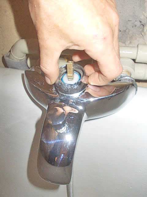 Ремонт смесителя своими руками для ванны кухни однорычажного