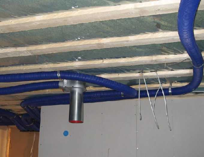 Какого диаметра трубы использовать для вентиляции частного дома