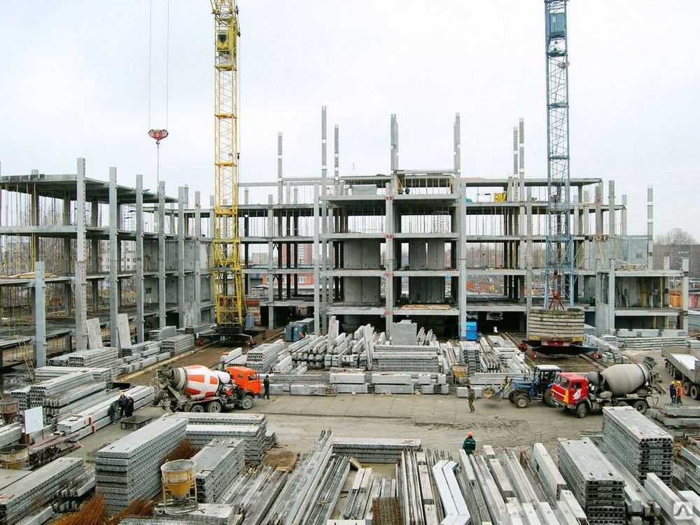Монолитный железобетон  популярный строительный материал, применяемый для возведения дорогостоящих построек Используется при строительстве торговых центро