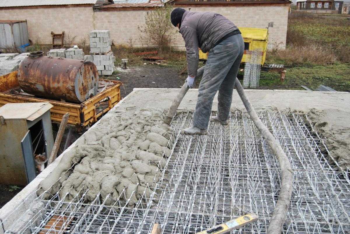 Как положить бетон на старый бетон; 4 этапа работ