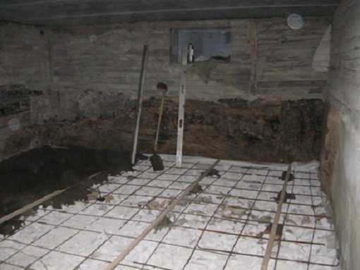 Заливка пола в подвале бетоном