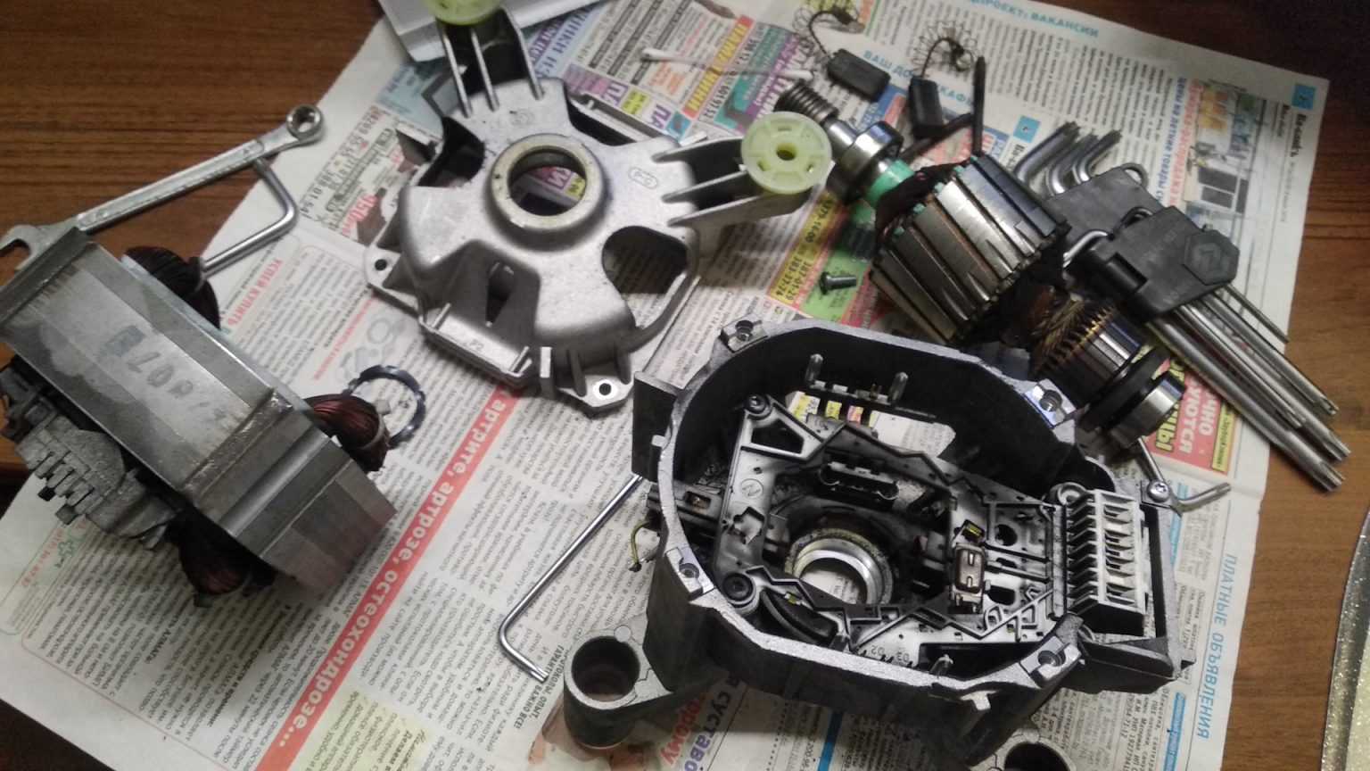 Как снять двигатель со стиральной машины